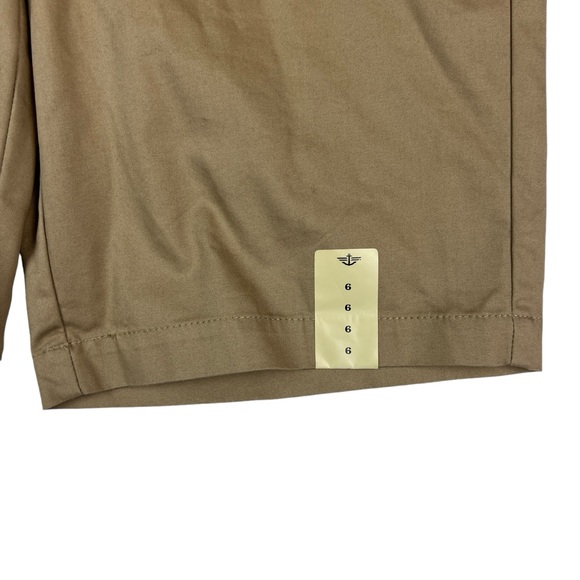 NEW Dockers Khaki Bermuda Shorts Womens Size 6 Tan - Picture 5 of 13